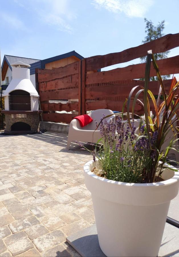 Willa Plazowa Rewa Exterior foto